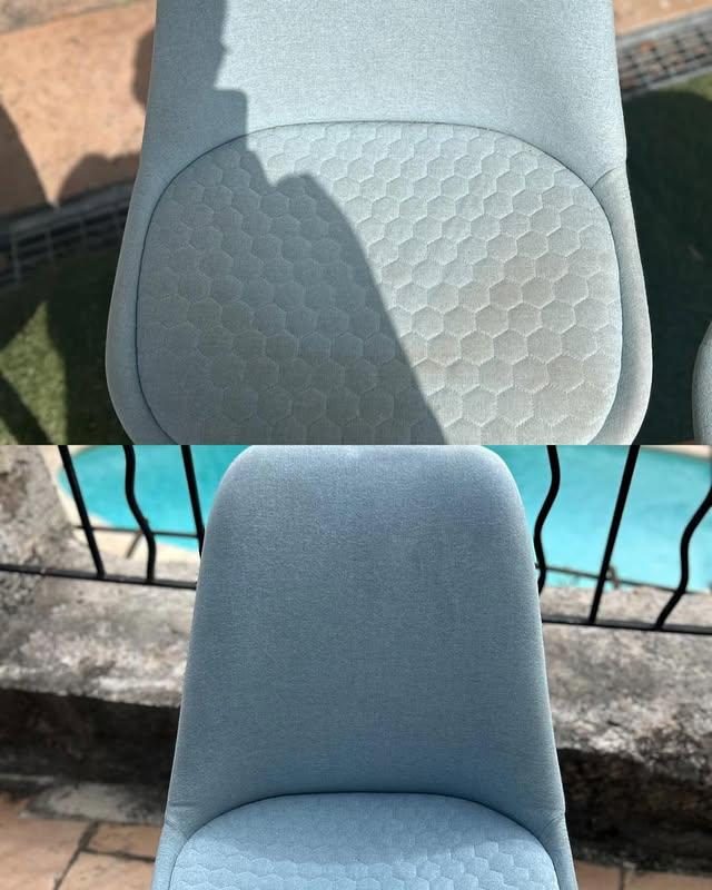 Chaise bleue detail