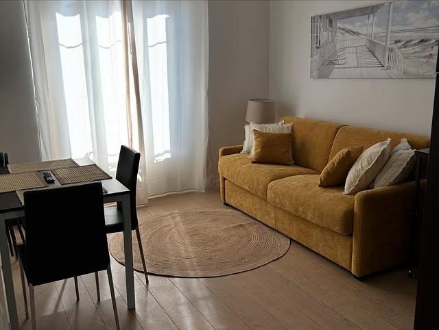 Salon canape jaune