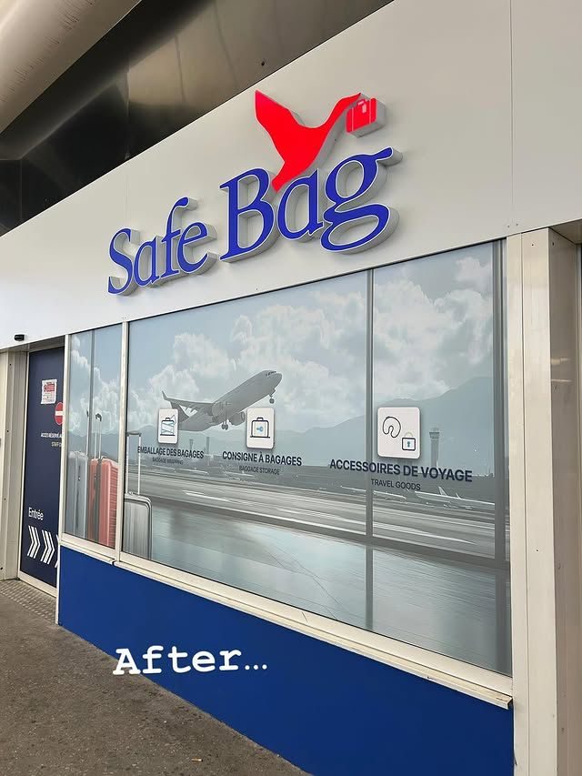 Vitrine safebag after